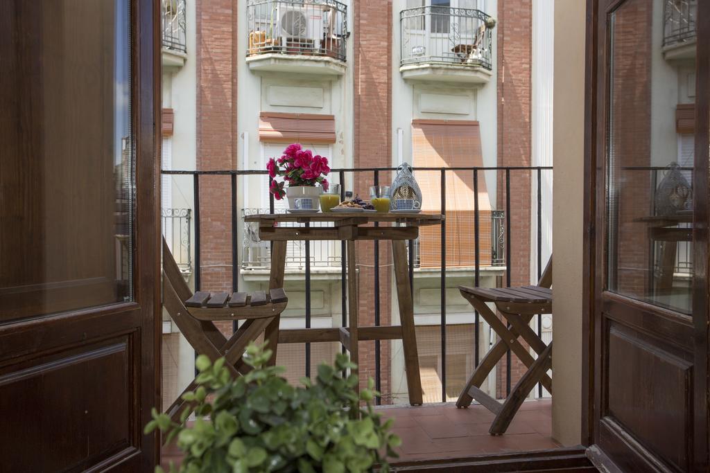 ולנסיה Blanquerias Apartments מראה חיצוני תמונה