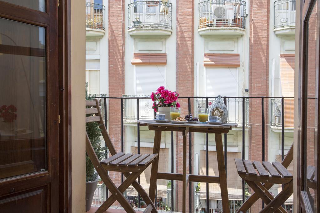 ולנסיה Blanquerias Apartments מראה חיצוני תמונה