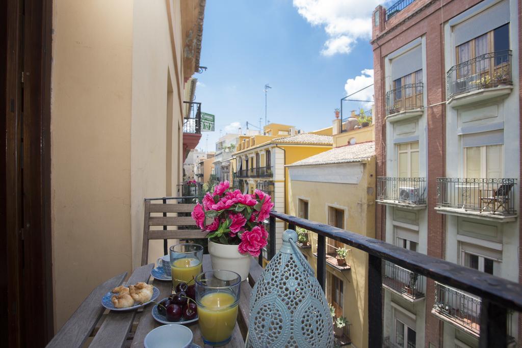 ולנסיה Blanquerias Apartments מראה חיצוני תמונה
